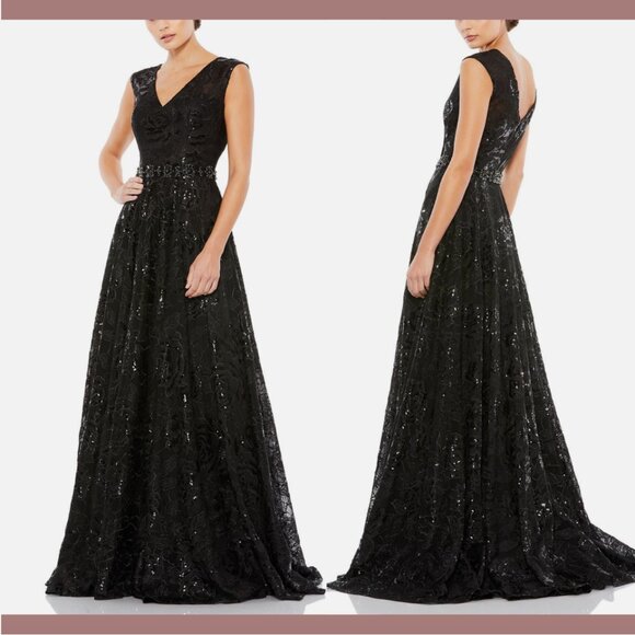 NWT $698 Mac‎ Duggal [ 10 ] Roses Embroidered Cap Sleeve A-Line Gown Black #Q683
